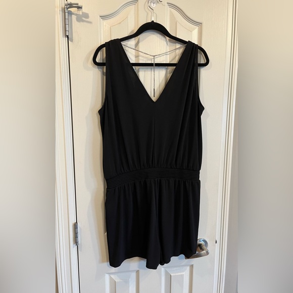 Michael Kors black short romper with chain detail at back. Size large. - Picture 3 of 3